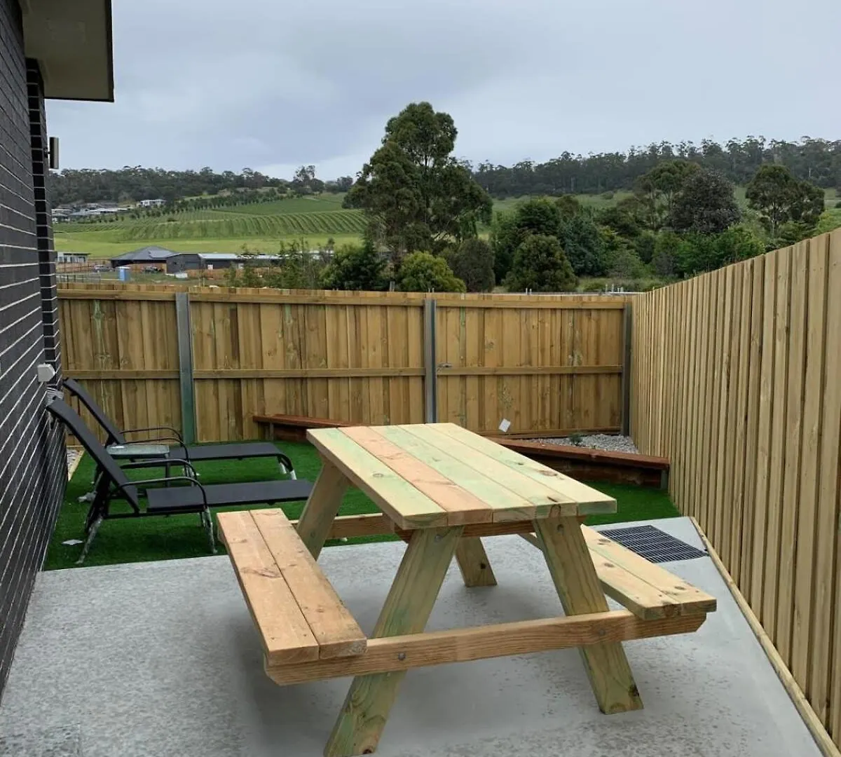 Vineyard Views Brand New Sleeps 6 20 Mins To Cbd Villa Hobart 0*,  Australia